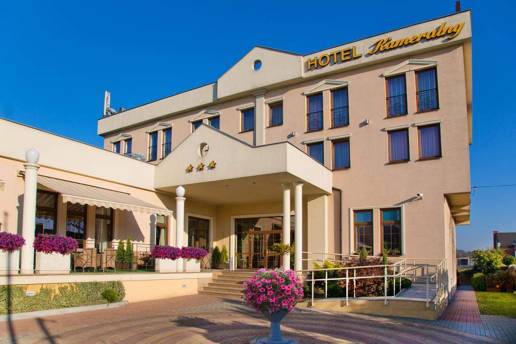 Hotel Kameralny Кельце Экстерьер фото